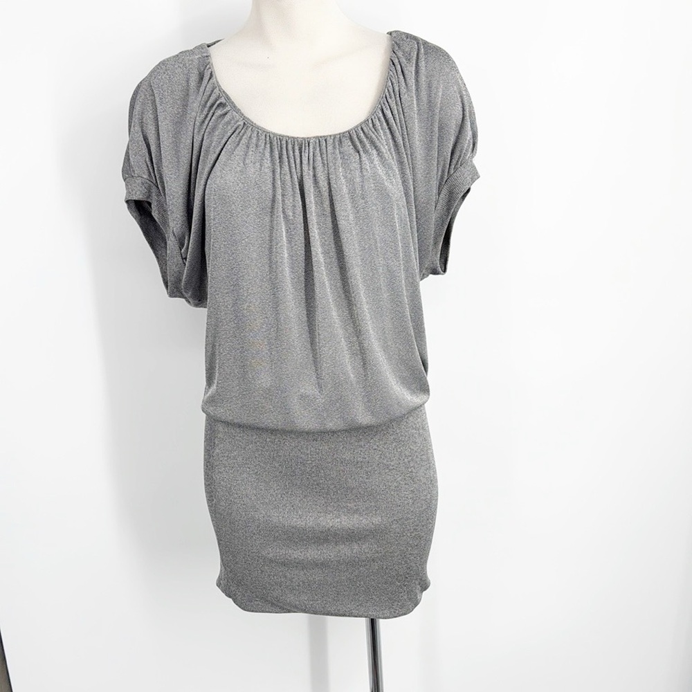 Black Halo Silver Blouson Short Sleeve Ribbed Dress size Large